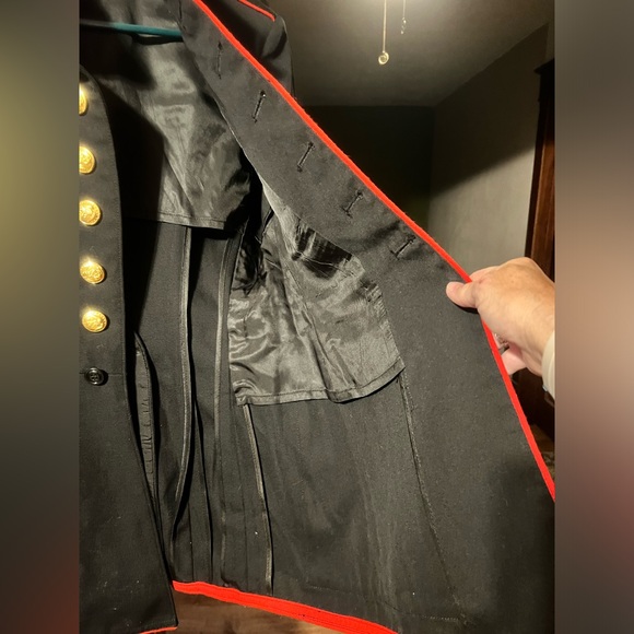 This Marine Dress Blue Jacket DSCP by Crown Clothing Company. - Picture 10 of 13